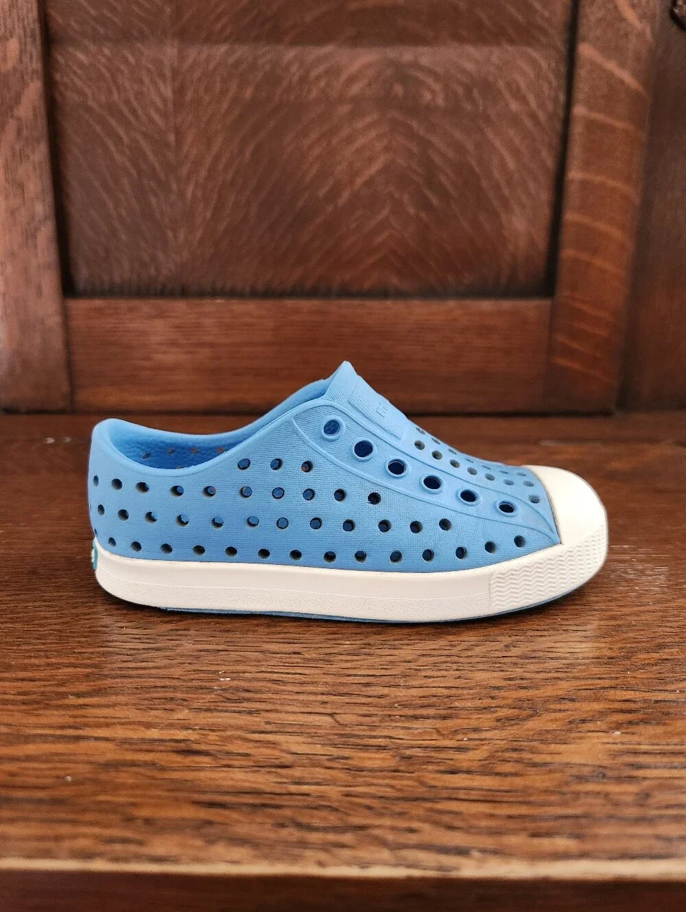 native Shoes Size 7 Toddler